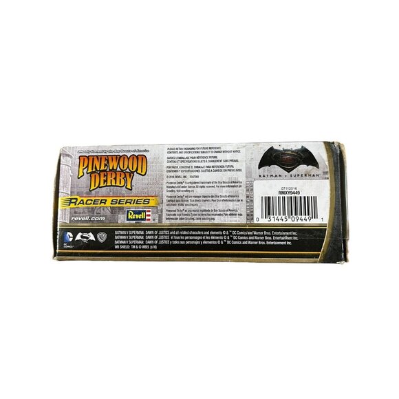 Revell Batman v Superman: BATMOBILE Pinewood‎ Derby Racer Series, Complete - Picture 3 of 5